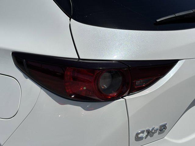 Photo of 2021 Snowflake White Pearl Mica Mazda CX-5