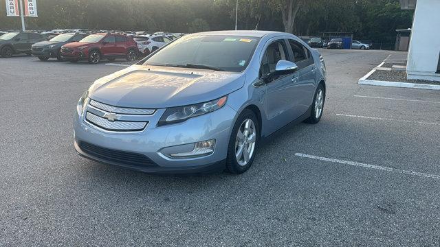 Photo of 2014 Silver Topaz Metallic Chevrolet Volt