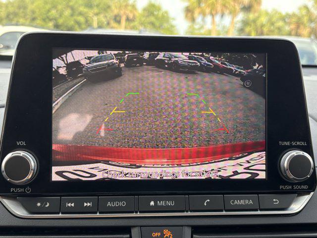 Photo of 2021 Scarlet Ember Tintcoat Nissan Altima