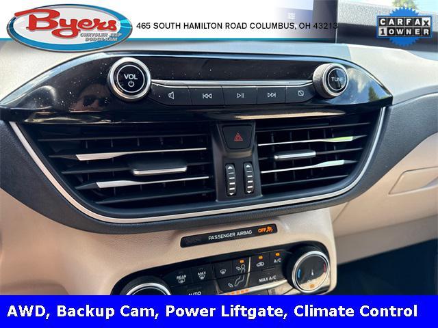 Photo of 2022 Atlas Blue Metallic Ford Escape