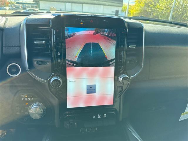Photo of 2025 Diamond Black Crystal Pearlcoat RAM 1500