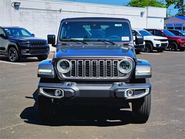Photo of 2025 Granite Crystal Metallic Clearcoat Jeep Wrangler