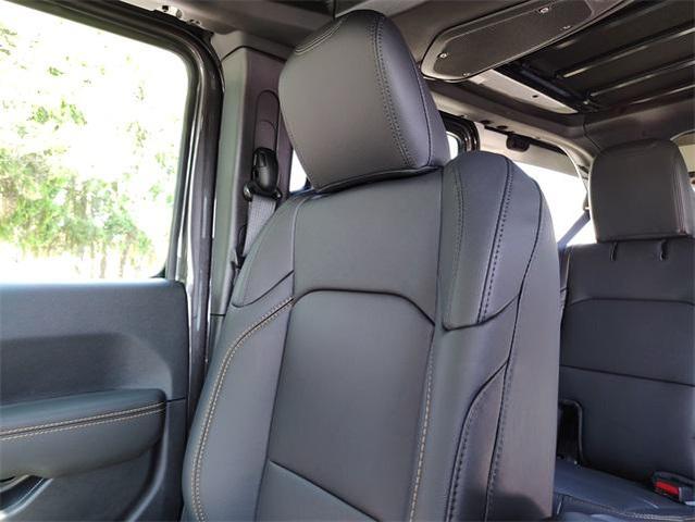 Photo of 2025 Granite Crystal Metallic Clearcoat Jeep Wrangler