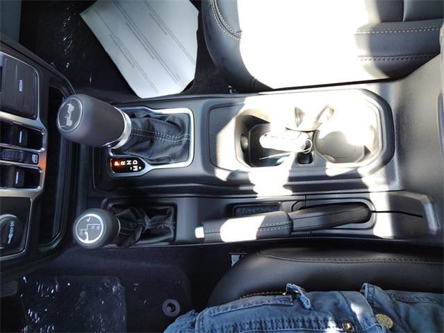 Photo of 2025 Granite Crystal Metallic Clearcoat Jeep Wrangler