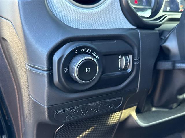 Photo of 2025 Black Clearcoat Jeep Wrangler