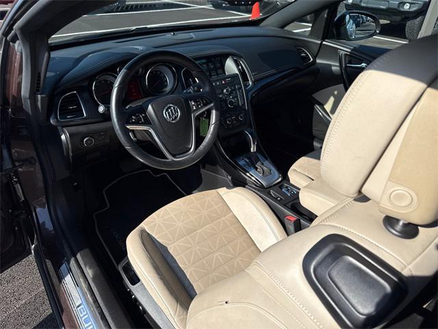 Photo of 2016 Toasted Coconut Metallic Buick Cascada