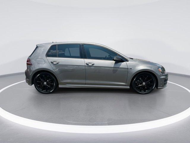 Photo of 2017 Gray Volkswagen Golf R