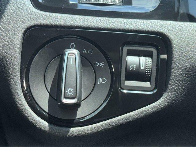 Photo of 2017 Gray Volkswagen Golf R
