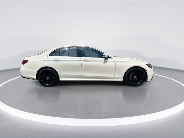 Photo of 2022 White Mercedes-Benz E-Class