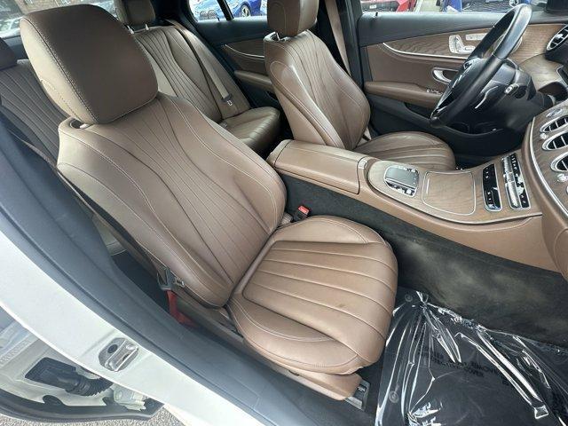 Photo of 2022 White Mercedes-Benz E-Class