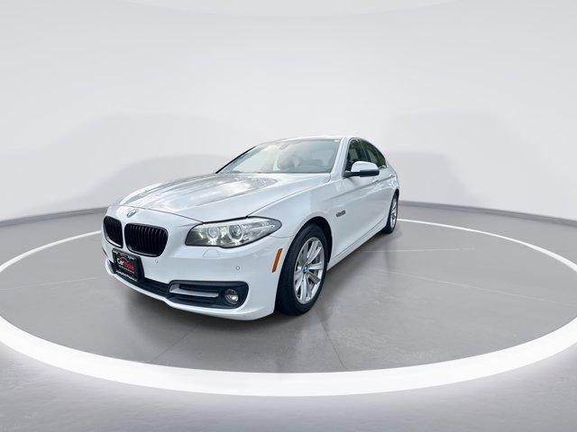 Photo of 2016 White BMW 528
