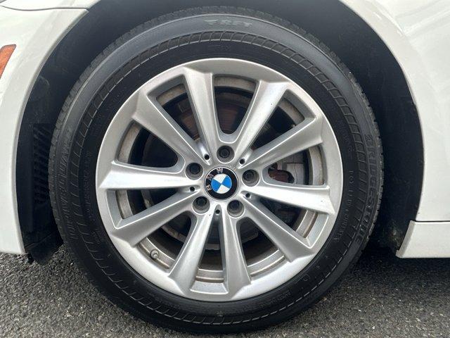 Photo of 2016 White BMW 528