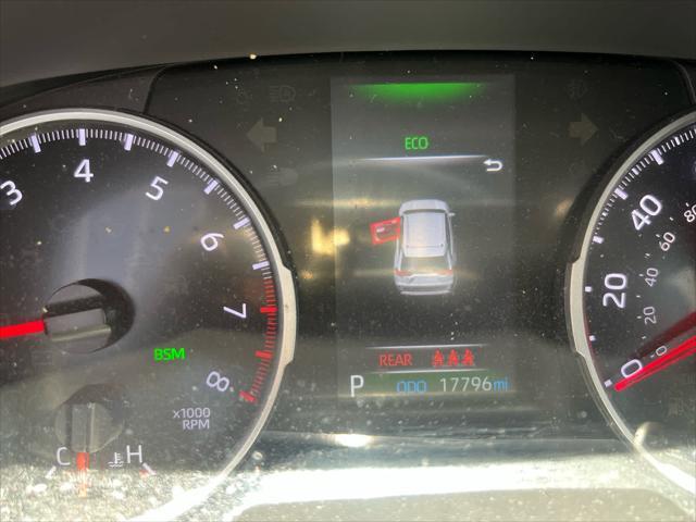 Photo of 2022 Ruby Flare Pearl Toyota RAV4