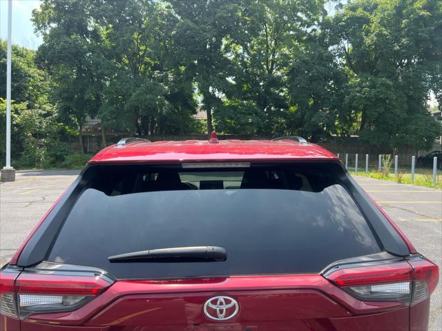 Photo of 2022 Ruby Flare Pearl Toyota RAV4