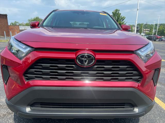 Photo of 2022 Ruby Flare Pearl Toyota RAV4