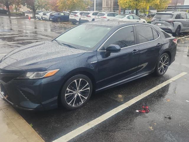 2020 Toyota Camry Hybrid