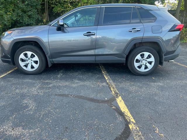 Photo of 2022 Magnetic Gray Metallic Toyota RAV4
