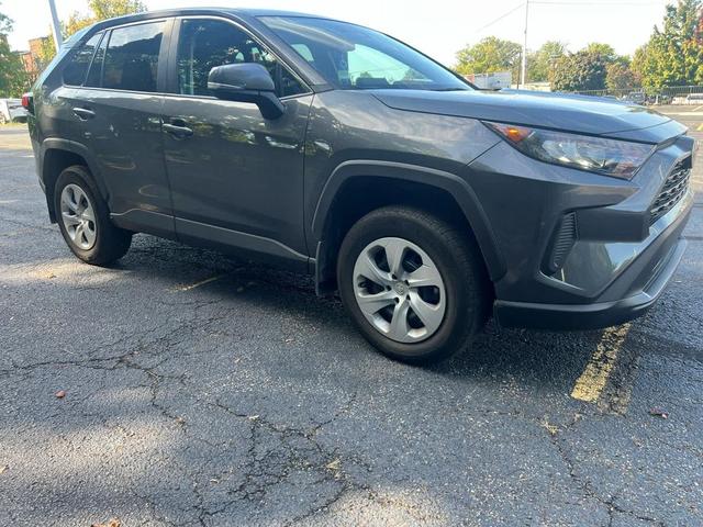 Photo of 2022 Magnetic Gray Metallic Toyota RAV4