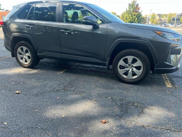 Photo of 2022 Magnetic Gray Metallic Toyota RAV4
