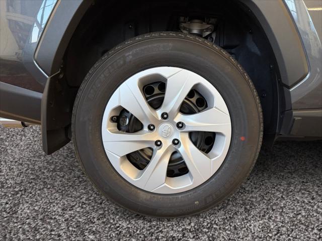 Photo of 2025 Magnetic Gray Metallic Toyota RAV4