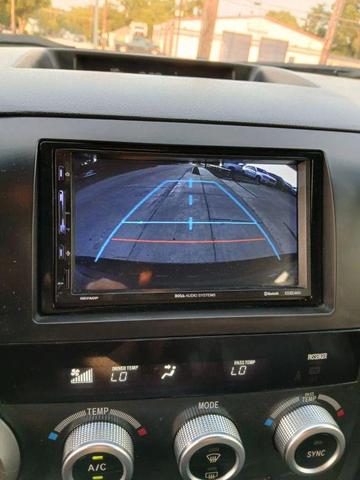 Photo of 2015 Magnetic Gray Metallic Toyota Sequoia