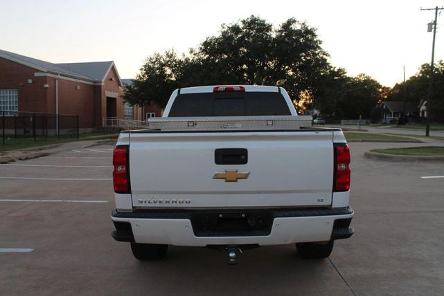 Photo of 2017 White Chevrolet Silverado 1500