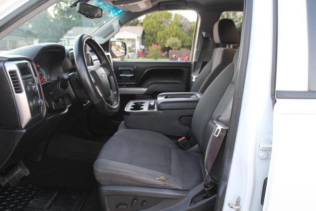 Photo of 2017 White Chevrolet Silverado 1500