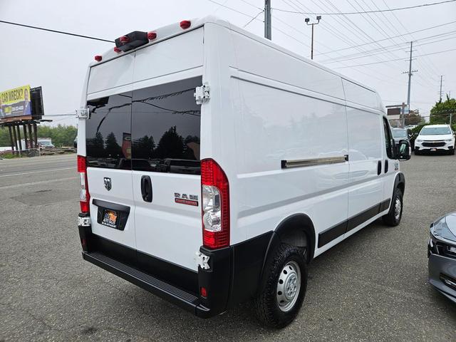 Photo of 2021 Bright White Clearcoat RAM ProMaster 2500