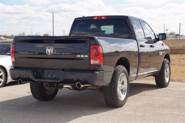 Photo of 2014 True Blue Pearlcoat RAM 1500