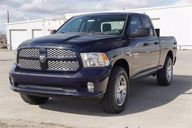 Photo of 2014 True Blue Pearlcoat RAM 1500
