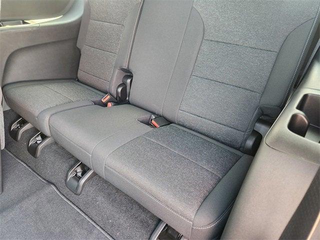Photo of 2025 Mosaic Black Metallic Chevrolet Traverse