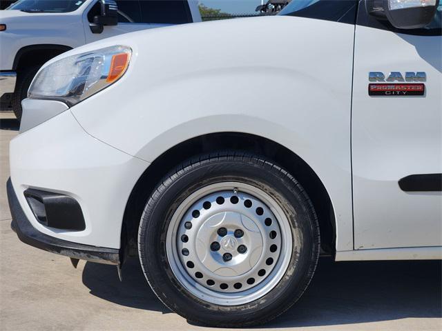 Photo of 2022 Bright White RAM ProMaster City