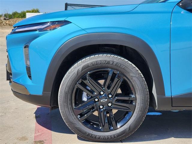Photo of 2025 Marina Blue Metallic Chevrolet Trax