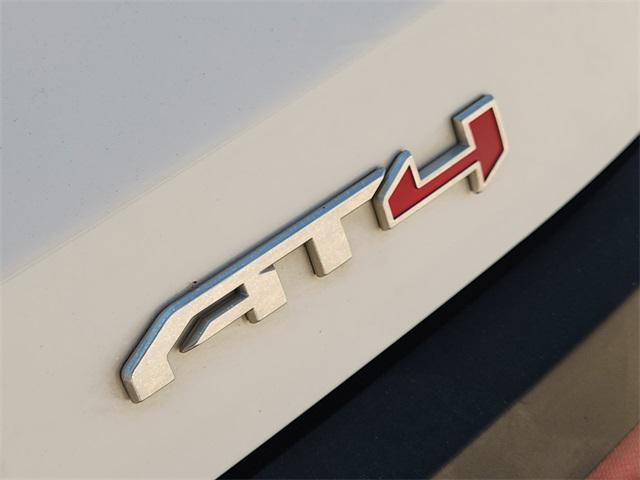 Photo of 2023 Summit White GMC Acadia