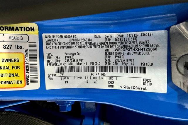Photo of 2017 Blue Ford Focus RS