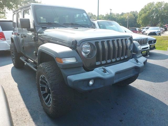 Photo of 2018 Granite Crystal Clearcoat Metallic Jeep Wrangler Unlimited