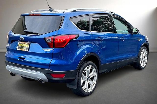 Photo of 2019 Lightning Blue Ford Escape