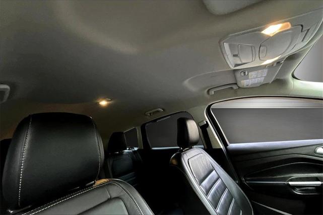 Photo of 2019 Lightning Blue Ford Escape