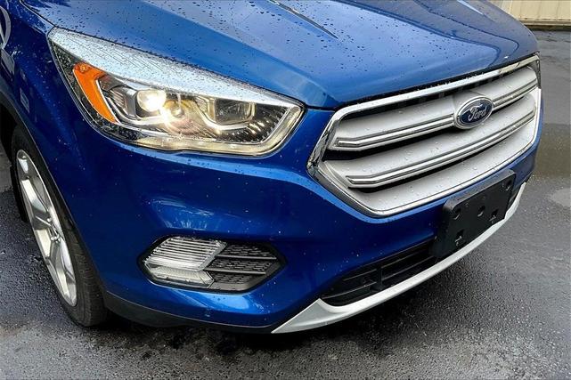 Photo of 2019 Lightning Blue Ford Escape