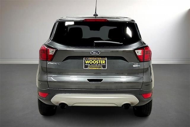 Photo of 2019 Magnetic Ford Escape