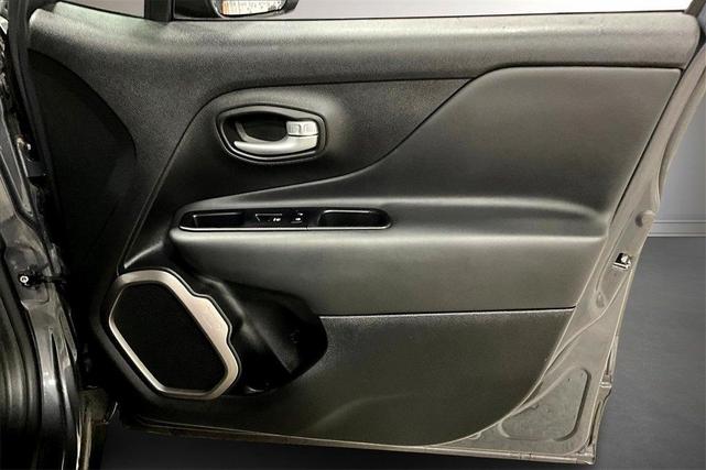 Photo of 2023 Graphite Gray Jeep Renegade