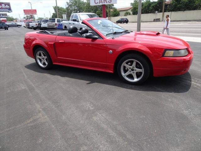 2004 Ford Mustang