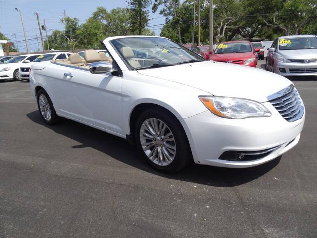 2011 Chrysler 200