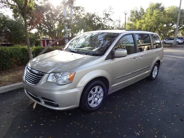 2012 Chrysler Town & Country