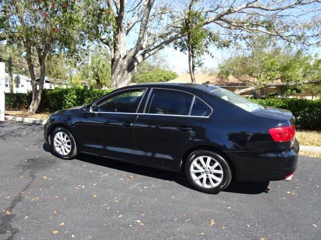 Photo of 2013 Black Volkswagen Jetta