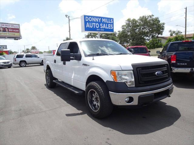 Photo of 2014 White Ford F-150