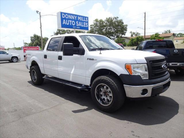 Photo of 2014 White Ford F-150