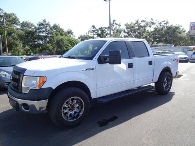 Photo of 2014 White Ford F-150