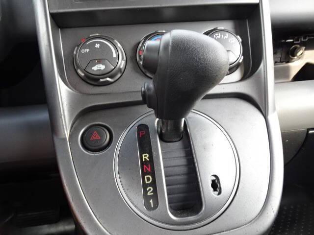 Photo of 2004 Orange Honda Element