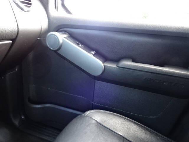 Photo of 2010 Gray Ford Explorer